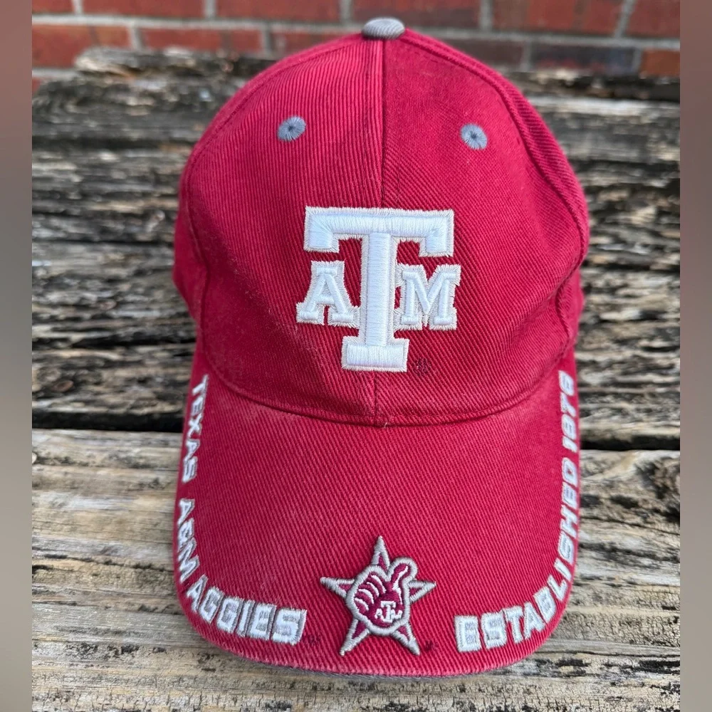 Captivating Headgear Homecoming Collection Red Texas A&M Aggies Strapback Cap T2